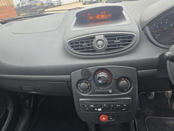 Renault Clio 1.2 16v Extreme 3dr