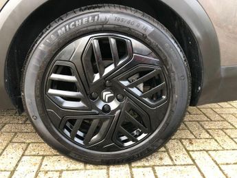 Citroen e-C4 X 50kWh e-series Fastback Auto 4dr (7.4kW Charger)