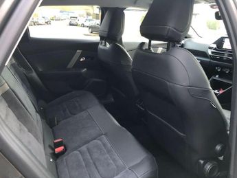 Citroen e-C4 X 50kWh e-series Fastback Auto 4dr (7.4kW Charger)