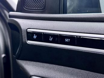 Hyundai TUCSONix35 TUCSON ULTIMATE 150PS DCT 48V 22