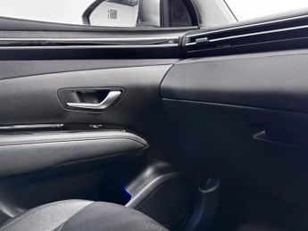 Hyundai TUCSONix35 TUCSON ULTIMATE 150PS DCT 48V 22
