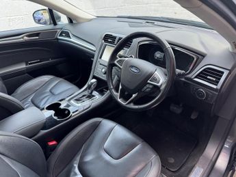 Ford Mondeo 2.0 TDCi Titanium Powershift Euro 6 (s/s) 5dr