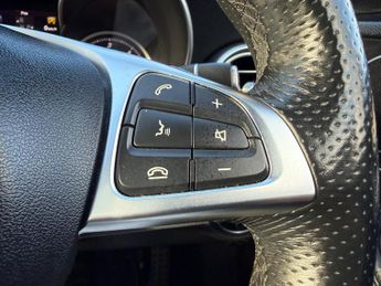 Mercedes-Benz C Class 2.1 C220d AMG Line (Premium) 7G-Tronic+ Euro 6 (s/s) 4dr
