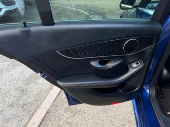 Mercedes-Benz C Class 2.1 C220d AMG Line (Premium) 7G-Tronic+ Euro 6 (s/s) 4dr