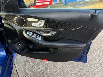 Mercedes-Benz C Class 2.1 C220d AMG Line (Premium) 7G-Tronic+ Euro 6 (s/s) 4dr