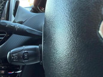Peugeot 2008 1.2 PureTech Allure EAT Euro 6 (s/s) 5dr