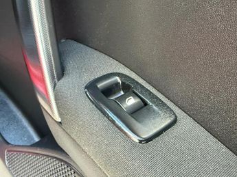 Peugeot 2008 1.2 PureTech Allure EAT Euro 6 (s/s) 5dr