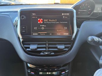 Peugeot 2008 1.2 PureTech Allure EAT Euro 6 (s/s) 5dr