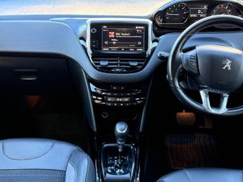 Peugeot 2008 1.2 PureTech Allure EAT Euro 6 (s/s) 5dr