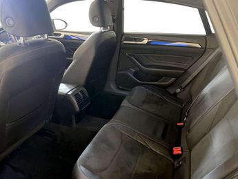 Volkswagen Arteon 2.0 TSI R-Line Fastback 5dr Petrol DSG Euro 6 (s/s) (190 ps)