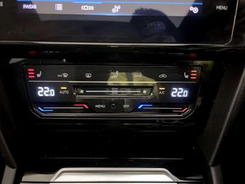 Volkswagen Arteon 2.0 TSI R-Line Fastback 5dr Petrol DSG Euro 6 (s/s) (190 ps)