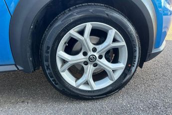 Nissan Juke 1.0 DiG-T N-Connecta 5dr DCT