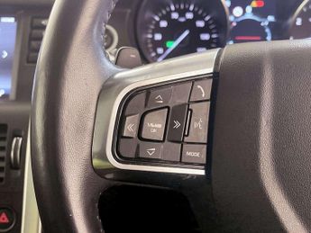 Land Rover Discovery Sport 2.0 TD4 HSE Luxury SUV 5dr Diesel Auto 4WD Euro 6 (s/s) (180 ps)