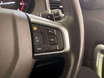 Land Rover Discovery Sport 2.0 TD4 HSE Luxury SUV 5dr Diesel Auto 4WD Euro 6 (s/s) (180 ps)