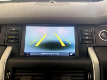 Land Rover Discovery Sport 2.0 TD4 HSE Luxury SUV 5dr Diesel Auto 4WD Euro 6 (s/s) (180 ps)