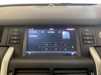 Land Rover Discovery Sport 2.0 TD4 HSE Luxury SUV 5dr Diesel Auto 4WD Euro 6 (s/s) (180 ps)
