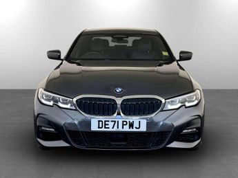 BMW 3 Series 2.0 330e 12kWh M Sport Saloon 4dr Petrol Plug-in Hybrid Auto Eur
