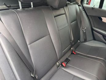 MERCEDES-BENZ C-CLASS 2.1 C220 BlueTEC SE Estate 5dr Diesel G-Tronic+ Euro 6 (s/s) (17