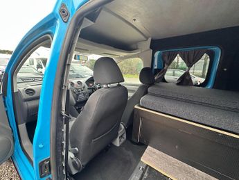 Volkswagen Caddy Maxi 1.9 TDi Maxi FWD 5dr