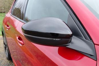 Peugeot E-208 50kWh GT Auto 5dr