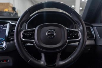 Volvo XC90 2.0 B6 MHEV R-Design Auto 4WD Euro 6 (s/s) 5dr