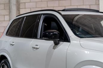 Volvo XC90 2.0 B6 MHEV R-Design Auto 4WD Euro 6 (s/s) 5dr