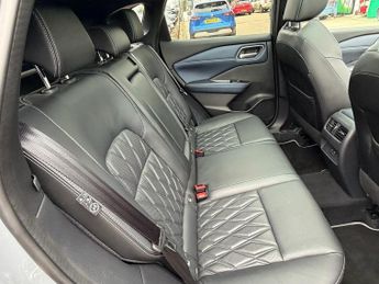 Nissan Qashqai 1.3 DIG-T MHEV Tekna+ SUV 5dr Petrol Hybrid XTRON Euro 6 (s/s) (