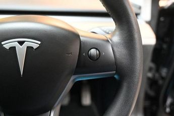 TESLA Model 3 Standard Range Plus Saloon 4dr Electric Auto RWD (241 bhp) +FREE