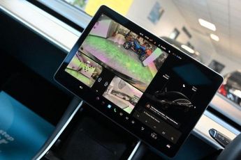 TESLA Model 3 Standard Range Plus Saloon 4dr Electric Auto RWD (241 bhp) +FREE