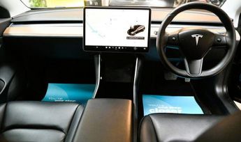 TESLA Model 3 Standard Range Plus Saloon 4dr Electric Auto RWD (241 bhp) +FREE