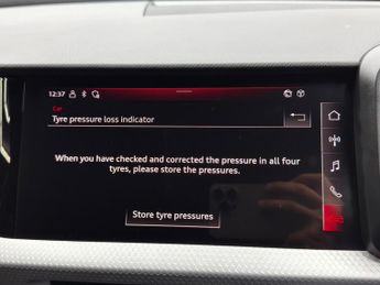 Audi A1 1.0 TFSI 25 S line Sportback S Tronic Euro 6 (s/s) 5dr