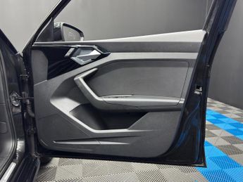 Audi A1 1.0 TFSI 25 S line Sportback S Tronic Euro 6 (s/s) 5dr