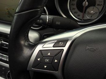 Mercedes-Benz SLK 2.1 SLK250 CDI AMG Sport G-Tronic+ Euro 5 (s/s) 2dr