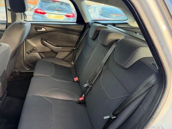 Ford Focus 1.5 TDCi Zetec Euro 6 (s/s) 5dr
