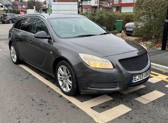 Vauxhall Insignia 2.0 CDTi Exclusiv Sports Tourer Auto Euro 5 5dr