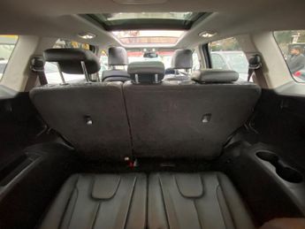 Hyundai Santa Fe 2.2 CRDi Premium SE Auto 4WD Euro 6 (s/s) 5dr 7 Seat