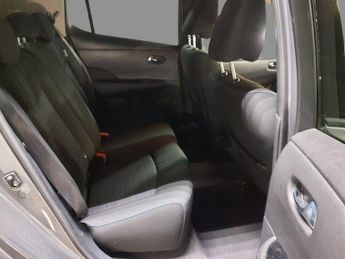 Nissan Leaf 39kWh N-Connecta Auto 5dr