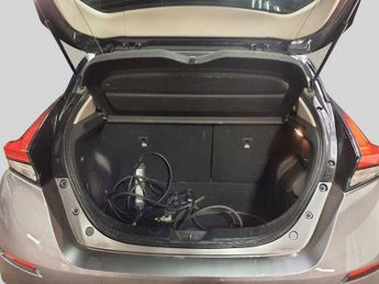Nissan Leaf 39kWh N-Connecta Auto 5dr