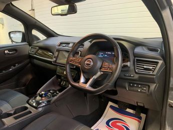 Nissan Leaf 39kWh N-Connecta Auto 5dr