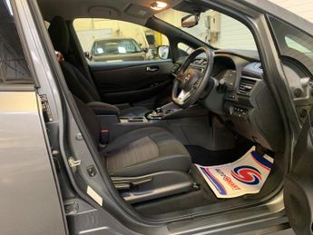 Nissan Leaf 39kWh N-Connecta Auto 5dr