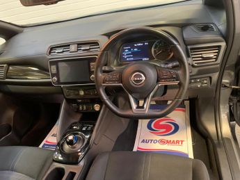 Nissan Leaf 39kWh N-Connecta Auto 5dr