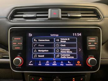 Nissan Leaf 39kWh N-Connecta Auto 5dr