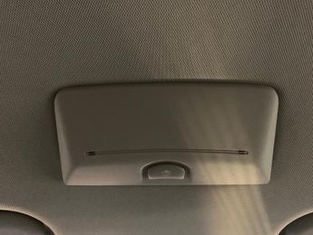 Nissan Leaf 39kWh N-Connecta Auto 5dr