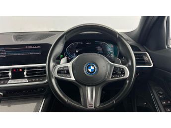 BMW 3 Series 2.0 330e 12kWh M Sport Pro Edition Auto xDrive Euro 6 (s/s) 4dr