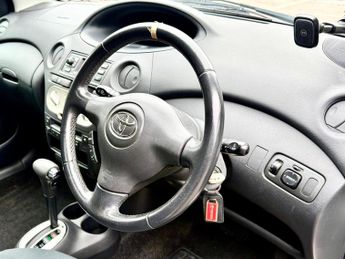 Toyota Yaris 1.3 VVT-i T Spirit 3dr