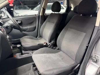 Vauxhall Corsa 1.4i 16v Design 5dr (a/c)