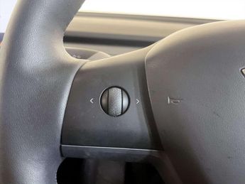 Tesla Model Y SUV 5dr Electric Auto RWD (346 ps)