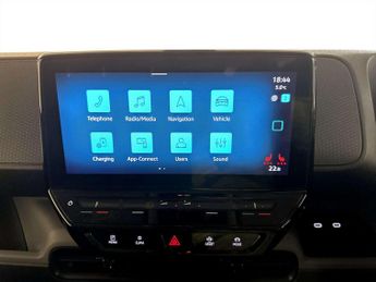 Volkswagen ID. Buzz Cargo Pro 77kWh Commerce Plus Panel Van 5dr Electric Auto (204 ps)