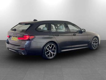 BMW 5 Series 3.0 540i MHT M Sport Touring 5dr Petrol Hybrid Steptronic xDrive