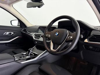 BMW 3 Series 2.0 320i SE Pro Auto Euro 6 (s/s) 4dr